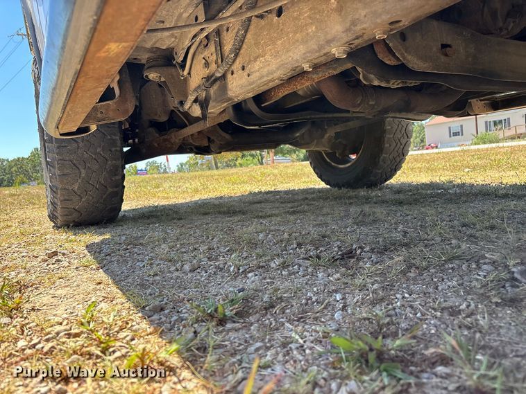 image for item FG0604 2001 Ford  F150 Ext. Cab pickup truck