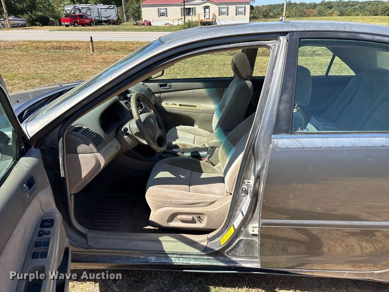 image for item FG0607 2002 Toyota  Camry 