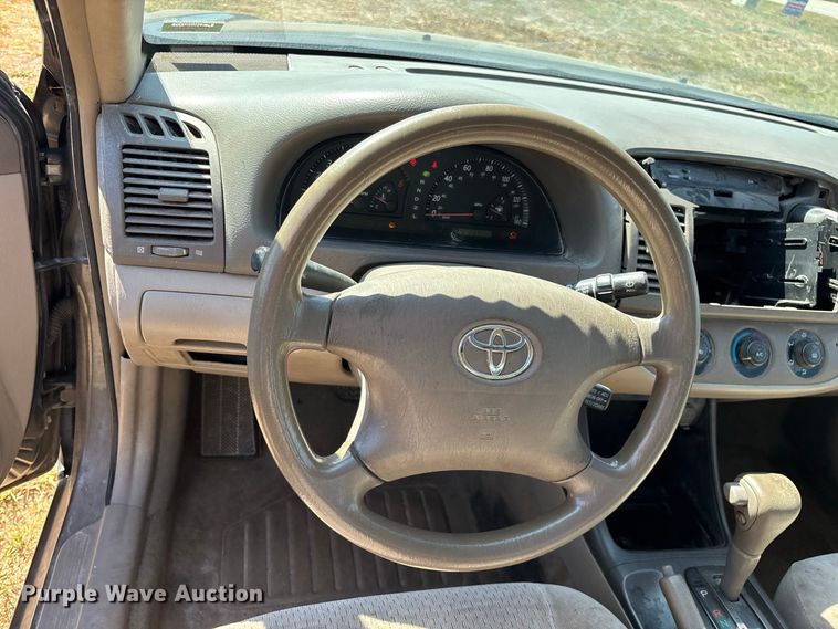 image for item FG0607 2002 Toyota  Camry 