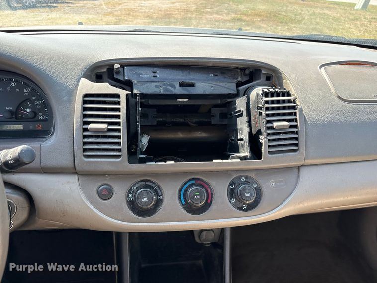 image for item FG0607 2002 Toyota  Camry 