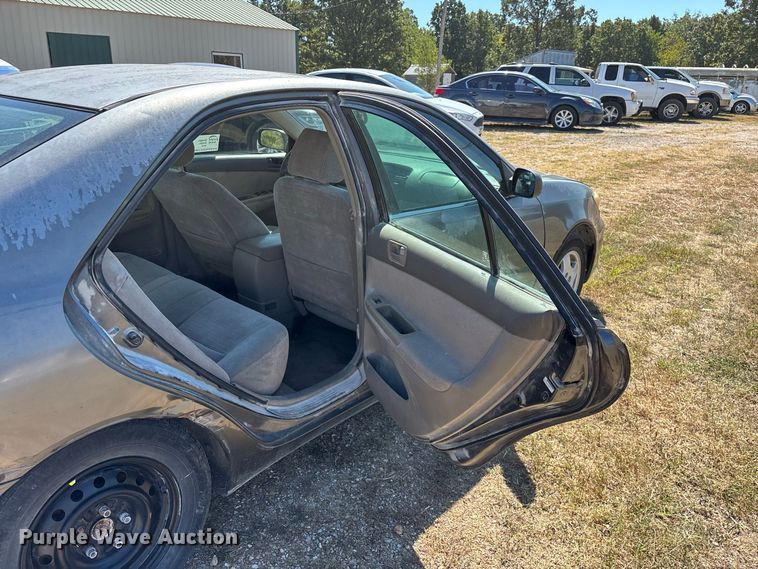 image for item FG0607 2002 Toyota  Camry 