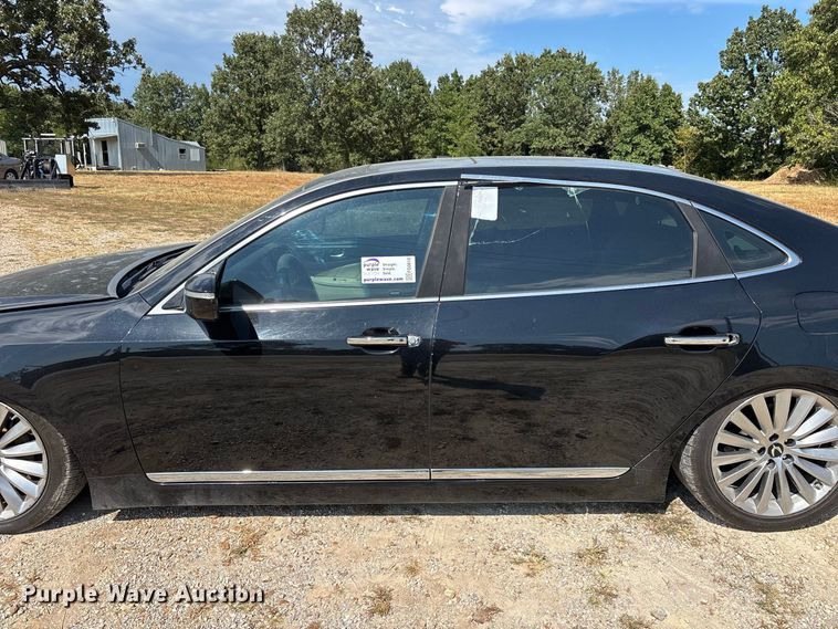 image for item FG0610 2014 Hyundai  Equus 