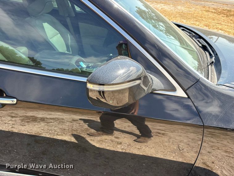 image for item FG0610 2014 Hyundai  Equus 