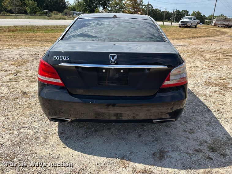 image for item FG0610 2014 Hyundai  Equus 