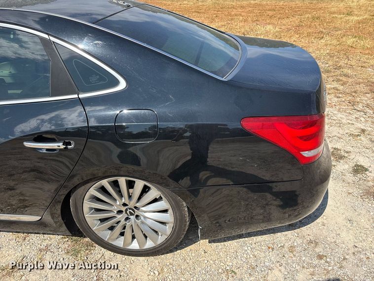 image for item FG0610 2014 Hyundai  Equus 