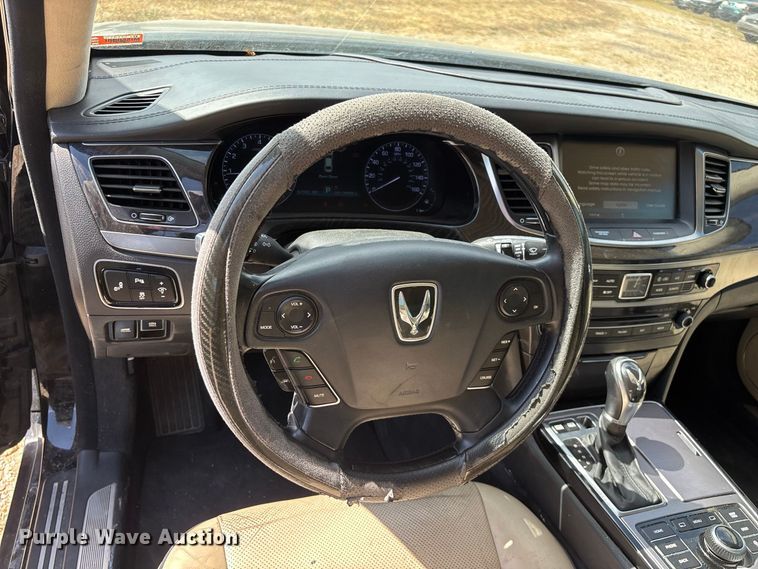 image for item FG0610 2014 Hyundai  Equus 