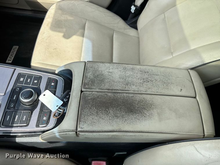 image for item FG0610 2014 Hyundai  Equus 