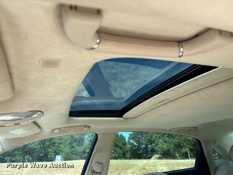 image for item FG0610 2014 Hyundai  Equus 