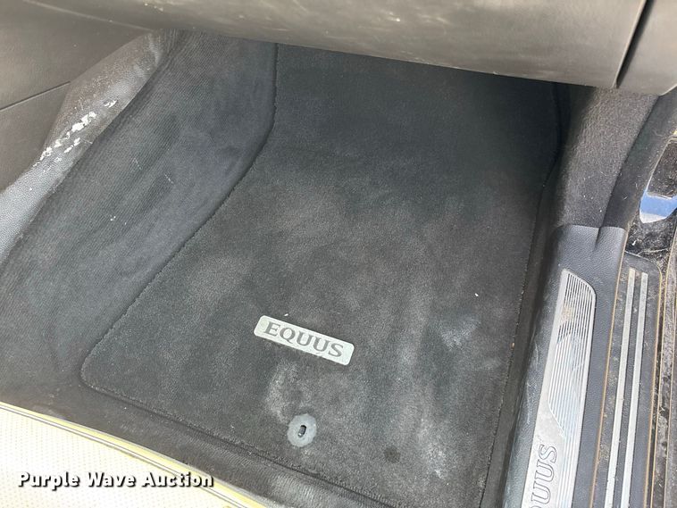 image for item FG0610 2014 Hyundai  Equus 