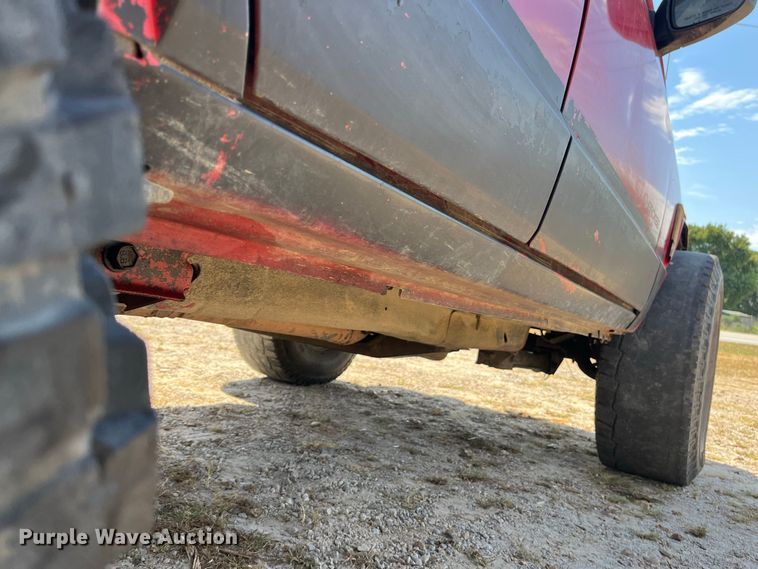image for item FG0611 1999 Jeep  Cherokee SUV