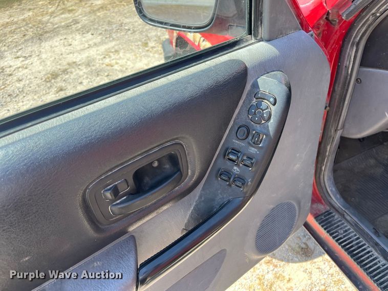 image for item FG0611 1999 Jeep  Cherokee SUV