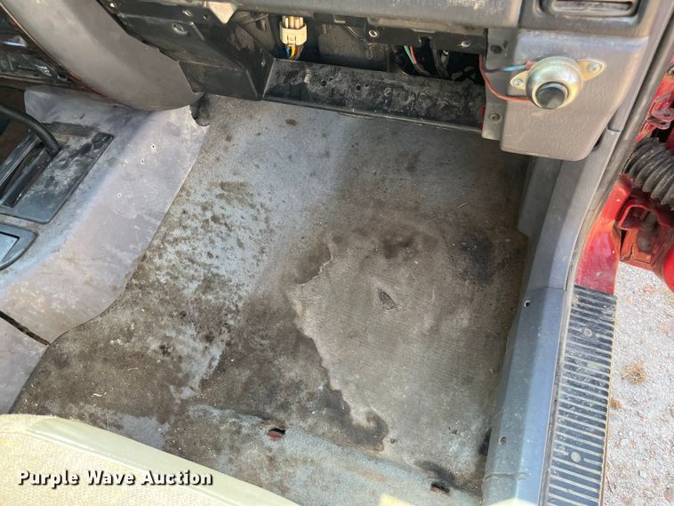 image for item FG0611 1999 Jeep  Cherokee SUV