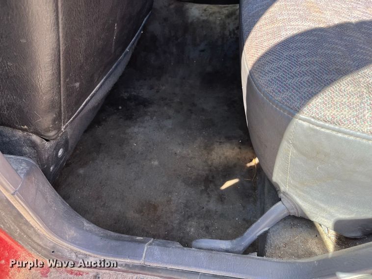 image for item FG0611 1999 Jeep  Cherokee SUV