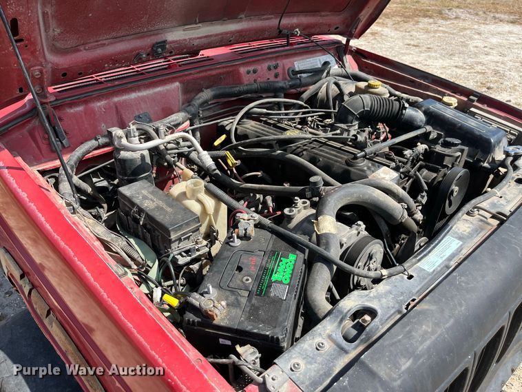 image for item FG0611 1999 Jeep  Cherokee SUV