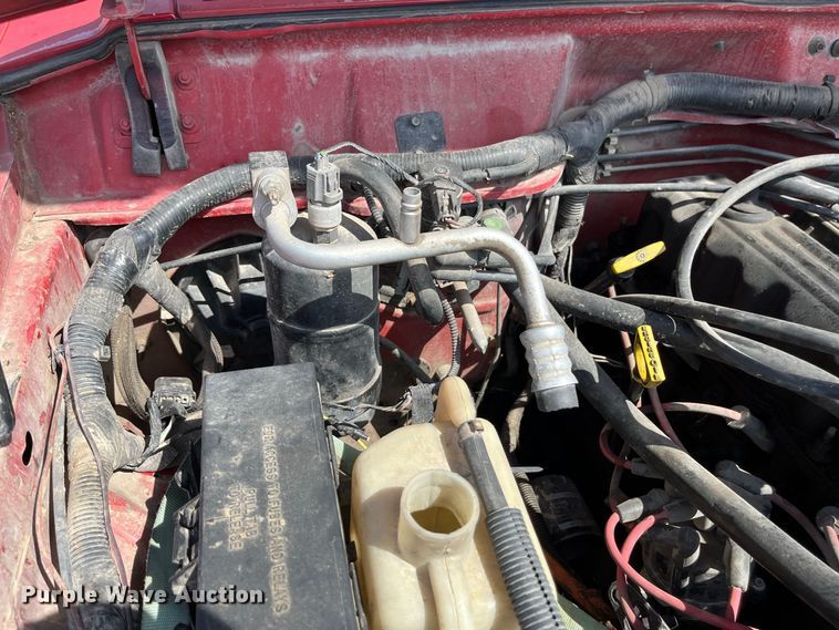 image for item FG0611 1999 Jeep  Cherokee SUV