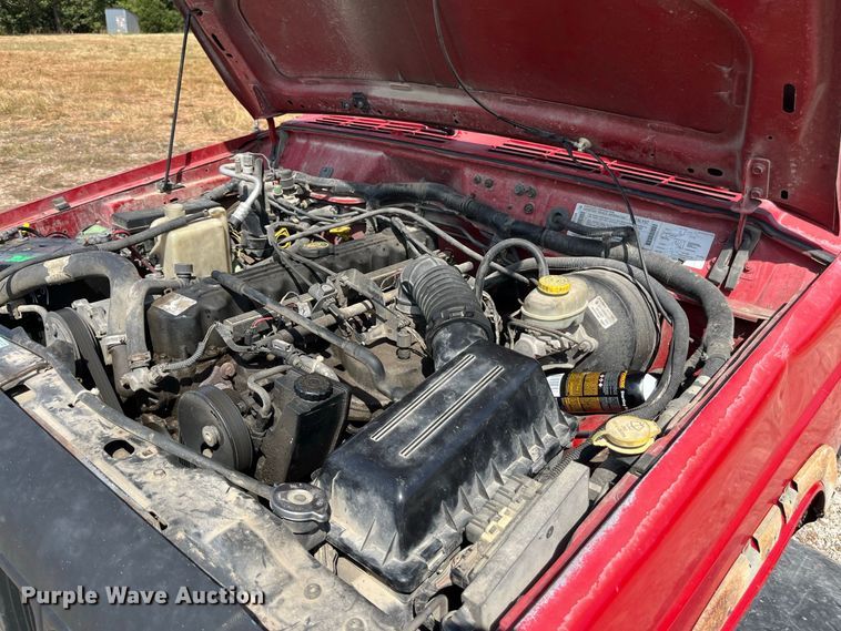 image for item FG0611 1999 Jeep  Cherokee SUV