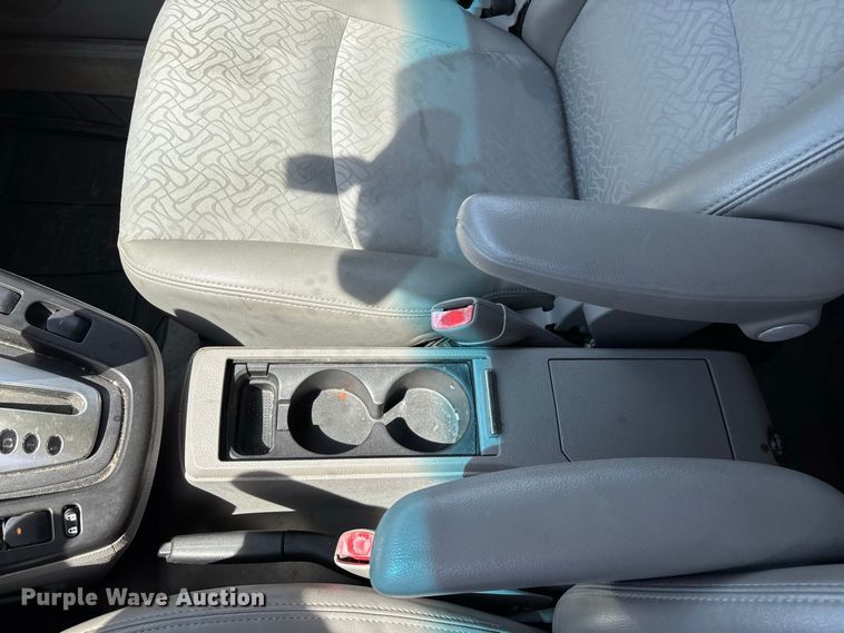 image for item FG0612 2006 Saturn  Vue SUV