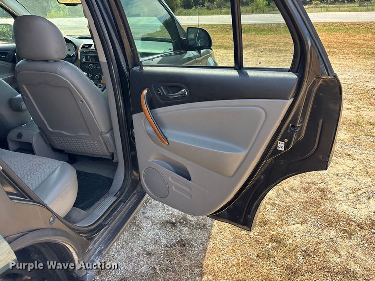 image for item FG0612 2006 Saturn  Vue SUV