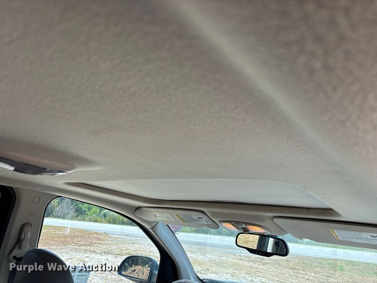 image for item FG0612 2006 Saturn  Vue SUV