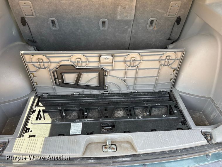 image for item FG0612 2006 Saturn  Vue SUV