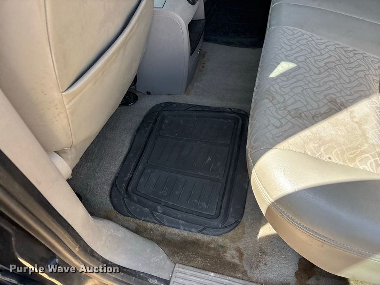 image for item FG0612 2006 Saturn  Vue SUV