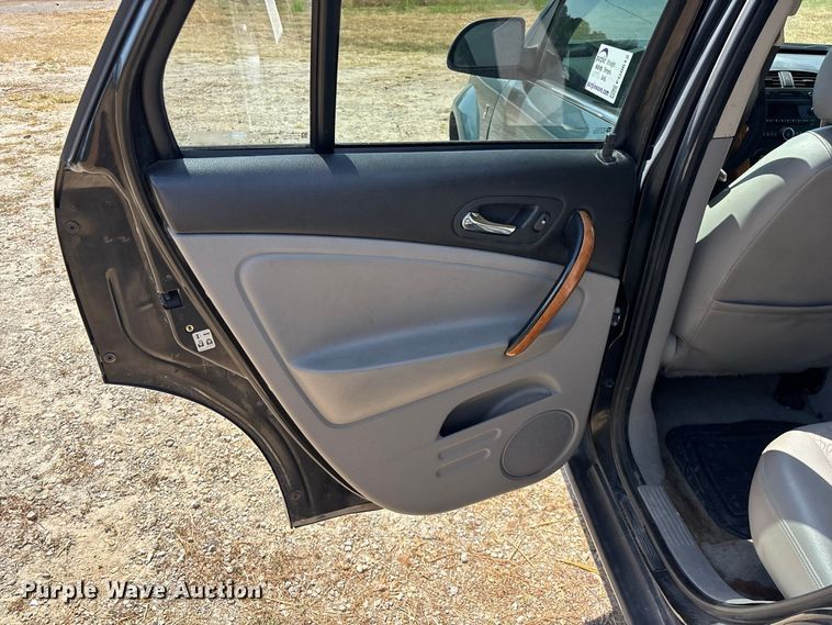 image for item FG0612 2006 Saturn  Vue SUV