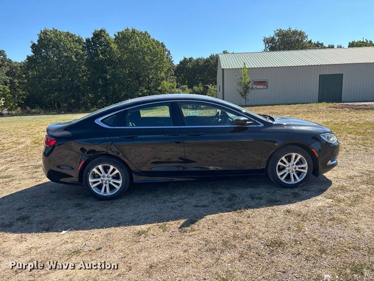 image for item FG0613 2016 Chrysler  200 