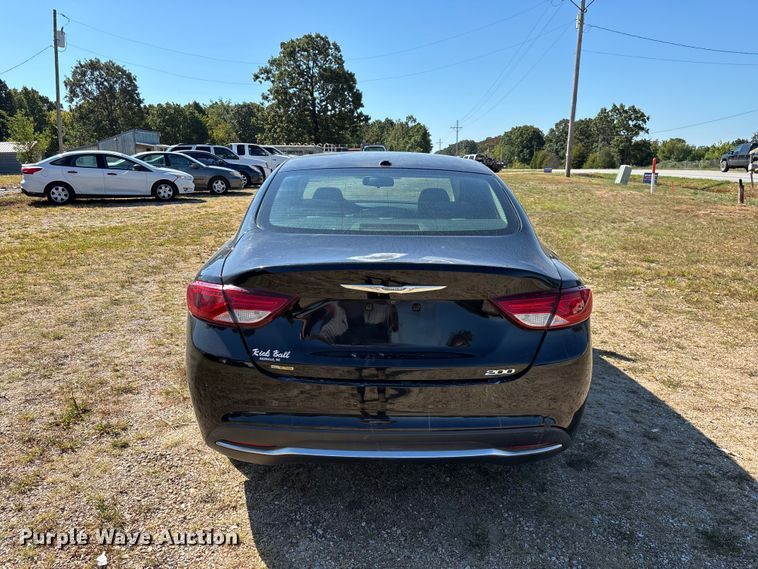 image for item FG0613 2016 Chrysler  200 
