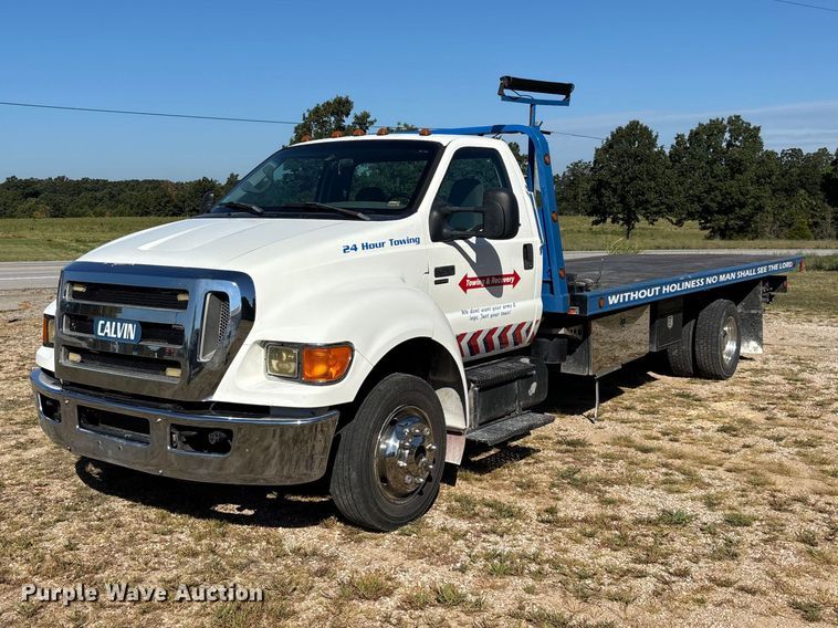 2008 Ford F650 Super Duty XLT Pro Loader rollback truck