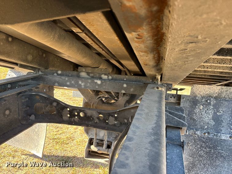 image for item FG0614 2008 Ford  F650 Super Duty XLT Pro Loader rollback truck