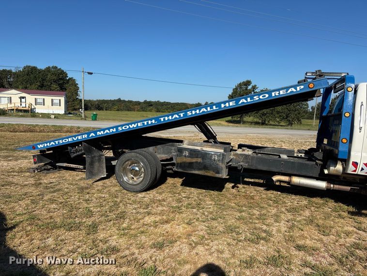 image for item FG0614 2008 Ford  F650 Super Duty XLT Pro Loader rollback truck