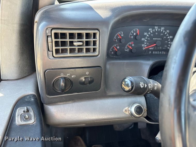 image for item FG0614 2008 Ford  F650 Super Duty XLT Pro Loader rollback truck