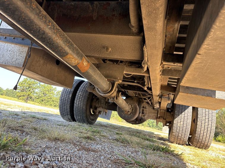 image for item FG0614 2008 Ford  F650 Super Duty XLT Pro Loader rollback truck