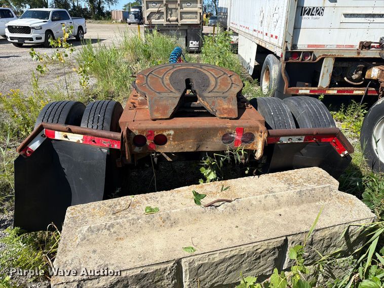 image for item FG3011 1987 Fruehauf Trailer Corporation dolly