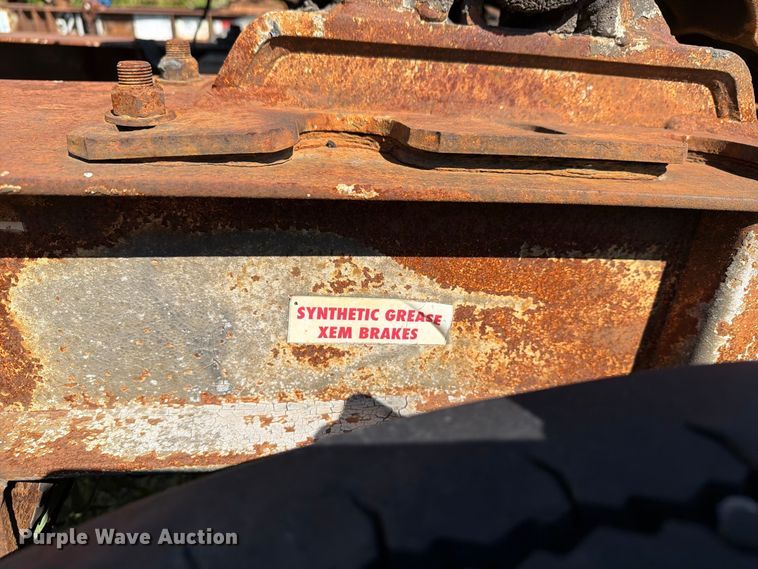 image for item FG3011 1987 Fruehauf Trailer Corporation dolly