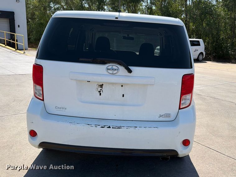 image for item FH6350 2015 Toyota Scion  