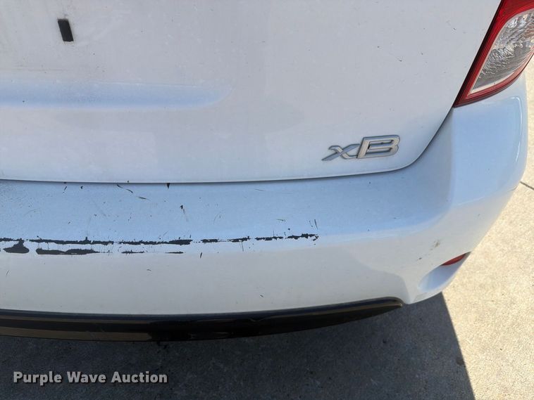 image for item FH6350 2015 Toyota Scion  
