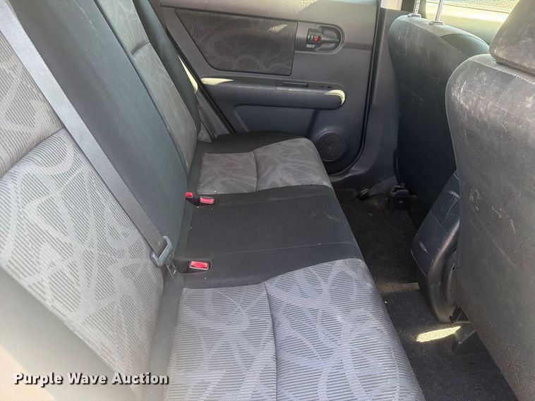 image for item FH6350 2015 Toyota Scion  