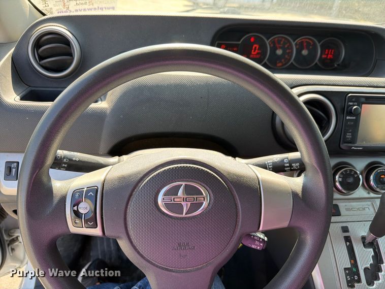 image for item FH6351 2014 Toyota Scion 