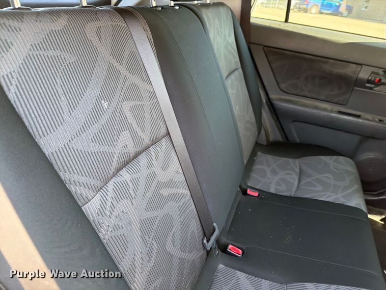 image for item FH6351 2014 Toyota Scion 