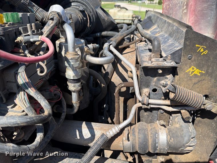 image for item FH6356 2004 GMC C4500 Crew Cab flatbed truck