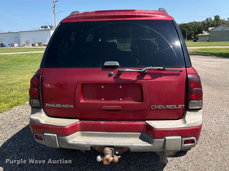 image for item FH6357 2003 Chevrolet Trailblazer SUV