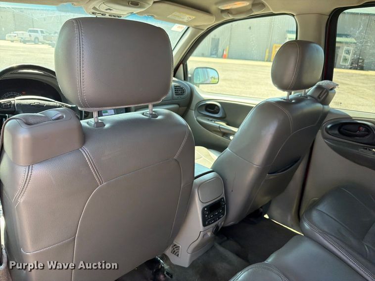 image for item FH6357 2003 Chevrolet Trailblazer SUV