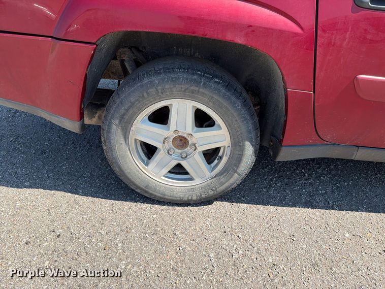 image for item FH6357 2003 Chevrolet Trailblazer SUV