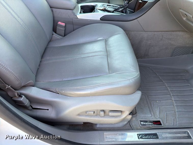 image for item FH6359 2012 Cadillac SRX SUV