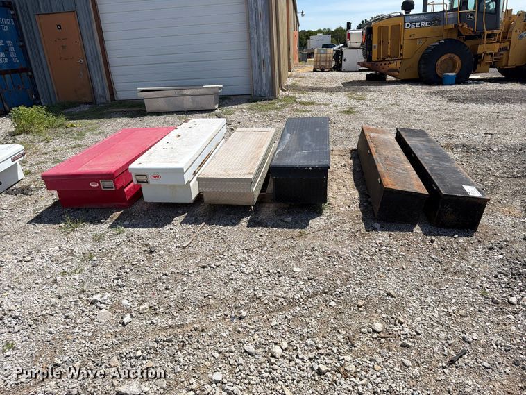 image for item FI0361 (6) toolboxes