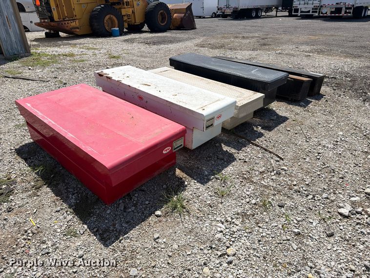 image for item FI0361 (6) toolboxes