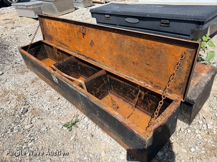 image for item FI0361 (6) toolboxes