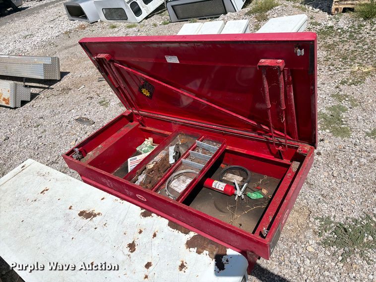 image for item FI0361 (6) toolboxes