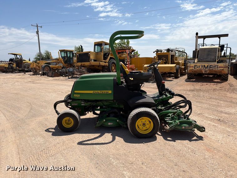 image for item FI0363 2012 John Deere 8800 Terrain cut reel mower